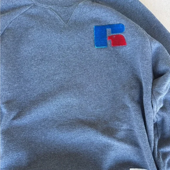 VINTAGE Russell Athletic Gray Crewneck Sweater - Picture 2 of 5